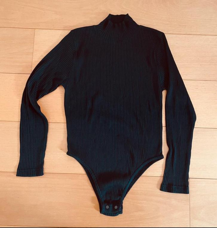 Nieuwe zwarte katoenen body maat L/XL ( 40/42), Kleding | Dames, Tops, Nieuw, Maat 38/40 (M), Zwart, Lange mouw, Ophalen of Verzenden