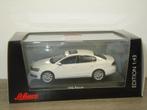 VW Volkswagen Passat Saloon - Schuco 1:43