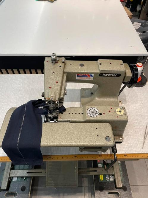 Blindzoom Naaimachine, Hobby en Vrije tijd, Naaimachines en Toebehoren, Ophalen of Verzenden