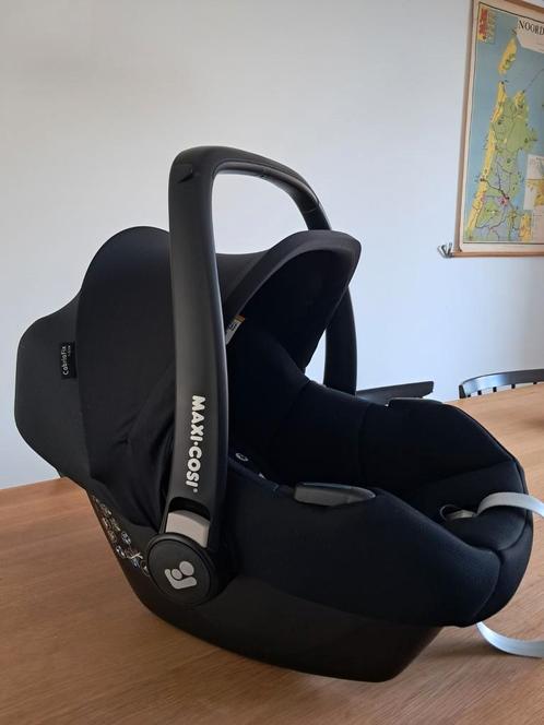 Maxi cosi Cabriofix i-size, Kinderen en Baby's, Autostoeltjes, Zo goed als nieuw, Maxi-Cosi, 0 t/m 13 kg, Isofix, Ophalen