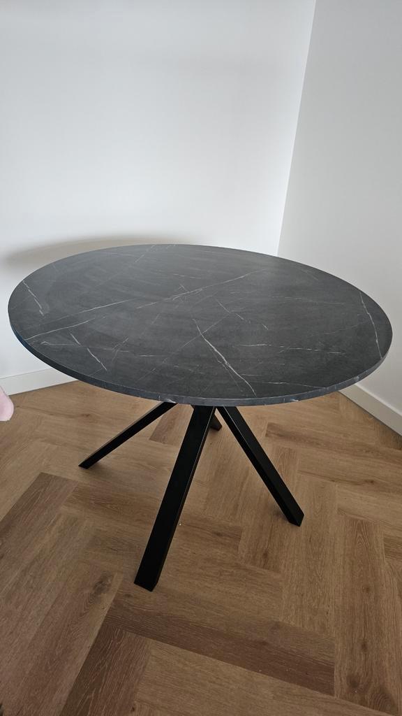 ikea tafel zwart rond mariedamm, Huis en Inrichting, Tafels | Eettafels, Zo goed als nieuw, Rond, Ophalen of Verzenden