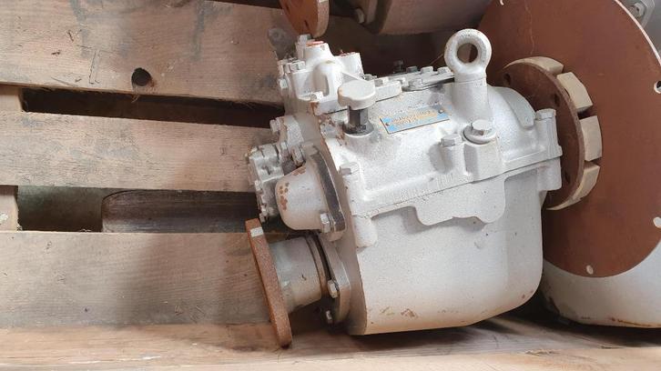 Nog Nieuwe Keerkoppeling PRM 302  ( PRM 500)  1.5 : 1, Watersport en Boten, Buiten- en Binnenboordmotoren, Nieuw, Overige brandstoffen