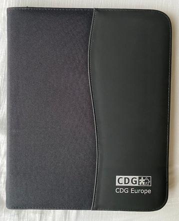 Documentenmap A4, zwart, afmetingen: 34 x 27,5 x 3 cm, NIEUW beschikbaar voor biedingen