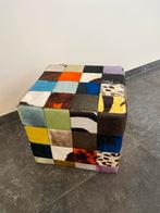 Patchwork hocker van koeienvel - Uniek design!, Minder dan 50 cm, Vierkant, Leer, Ophalen of Verzenden