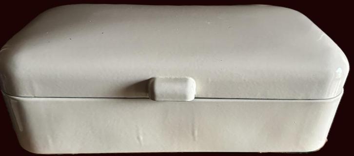 Witte vintage emaille broodtrommel izgst geen roest oid, Antiek en Kunst, Antiek | Emaille, Ophalen