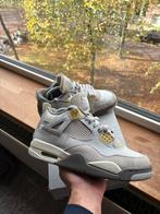 Nike Air Jordan 4 Retro Photon Dust, Ophalen of Verzenden, Zo goed als nieuw