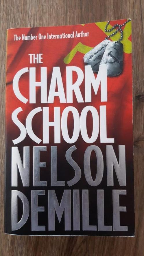 English Book, Charm School, Nelson Demille, Boeken, Taal | Engels, Gelezen, Fictie, Ophalen of Verzenden