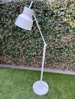 It's about RoMi Belfast witte vloerlamp, Huis en Inrichting, Lampen | Vloerlampen, Ophalen, Zo goed als nieuw, 150 tot 200 cm