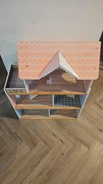Leuk houten poppenhuis met gebruikerssporen, Kinderen en Baby's, Speelgoed | Poppenhuizen, Ophalen, Gebruikt, Poppenhuis