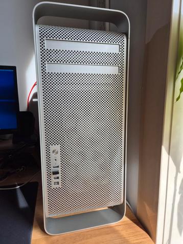 Apple Mac Pro 1,1 - Mac OS Lion - iLife '11 Garageband beschikbaar voor biedingen