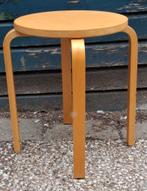 Kruk. IKEA FROSTA. Plywood. Designer Gilles Lundgren., Ophalen, Zo goed als nieuw, Hout