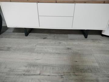 Tv tafel is nog goed