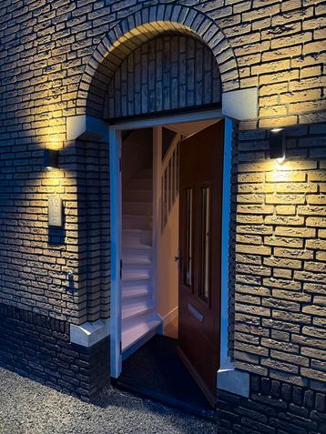 Stijlvolle Buitenverlichting Up/Down beschikbaar voor biedingen