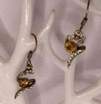 HELE LEUKE GOUDKLEURIGE HANG OORBELLEN VOORZIEN VAN STEENTJE, Overige materialen, Hangers, Nieuw, Ophalen of Verzenden