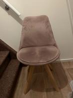 Mooie roze velvet stoel, Huis en Inrichting, Stoelen, Ophalen of Verzenden, Zo goed als nieuw, Overige kleuren, Eén