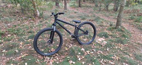 Specialized p2 Dirtjumper, Fietsen en Brommers, Fietsen | Crossfietsen en BMX, Gebruikt, 24 inch of meer, Aluminium, Ophalen