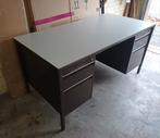 Bureau Ahrend # vintage jaren '60 - '70 # buro, Ophalen, Gebruikt