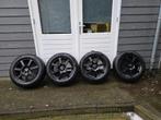 Michelin winterbanden op zwarte lichtmetalen velgen Peugeot., Banden en Velgen, 17 inch, Personenwagen, Gebruikt