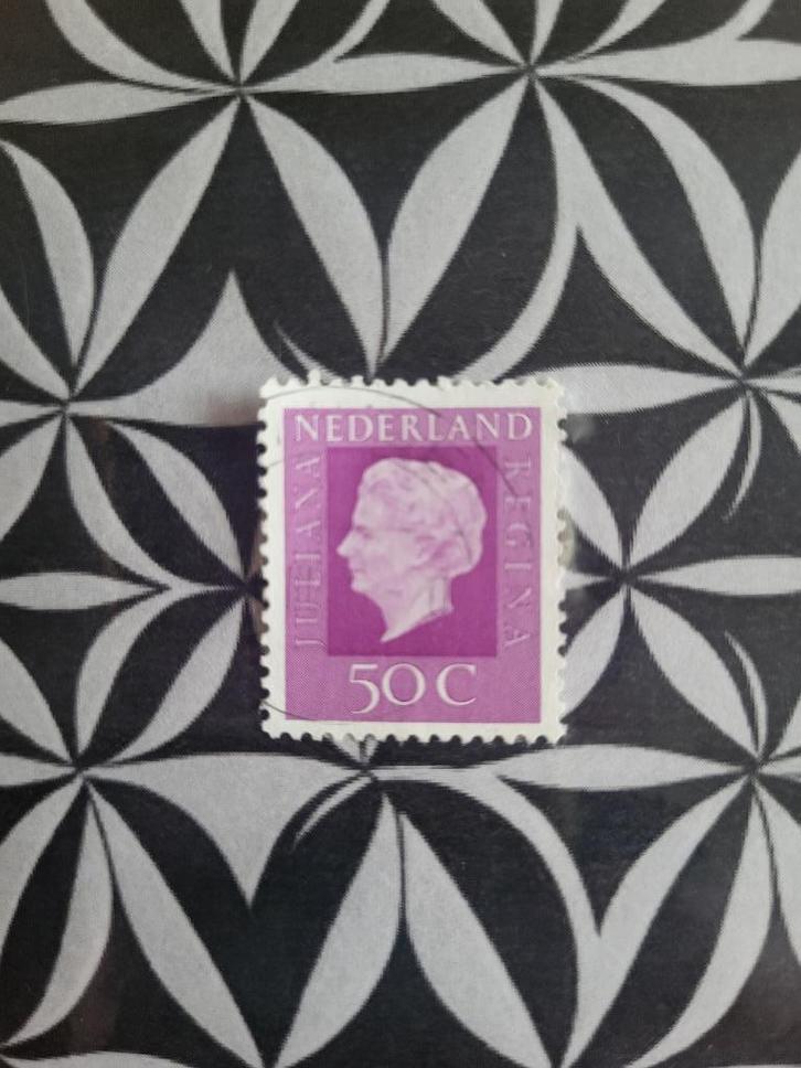Nederlandse postzegel met een portret van Koningin Juliana., Postzegels en Munten, Postzegels | Nederland, Ophalen of Verzenden