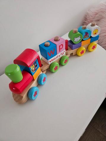 Woezel en Pip Houten Trein beschikbaar voor biedingen