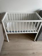 Witte wieg, ledikant, incl topper, matras aerosleep, Ophalen of Verzenden, Zo goed als nieuw, Ledikant