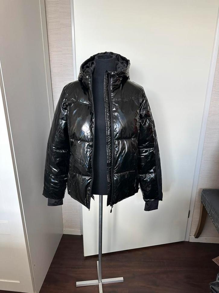 Diverse merken ski kleding, Kleding | Dames, Wintersportkleding, Zo goed als nieuw, Overige typen, Maat 38/40 (M), Ophalen of Verzenden