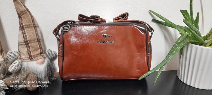 Fumddaishu handtas kangeroe faux leather compartimenten rits, Sieraden, Tassen en Uiterlijk, Tassen | Damestassen, Nieuw, Handtas