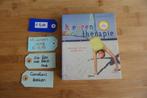 Kleurentherapie. Pauline Wills. Lees aub foto 2., Boeken, Ophalen of Verzenden, Gelezen, Spiritualiteit algemeen, Overige typen