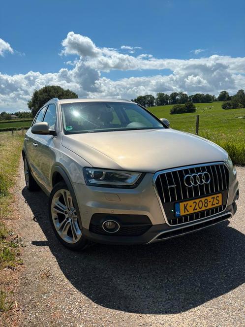 Audi Q3 2.0TFSI Quattro | PANO | TREKHAAK |, Auto's, Audi, Particulier, Q3, 4x4, ABS, Adaptieve lichten, Airbags, Airconditioning