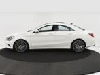 Mercedes-Benz CLA-klasse 180 Ambition PANODAK|19INCH|STOELVE, Gebruikt, 4 cilinders, Leder en Stof, 1595 cc
