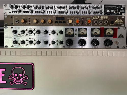 19 inch pre-amps delay compressor, Muziek en Instrumenten, Effecten, Gebruikt, Verzenden