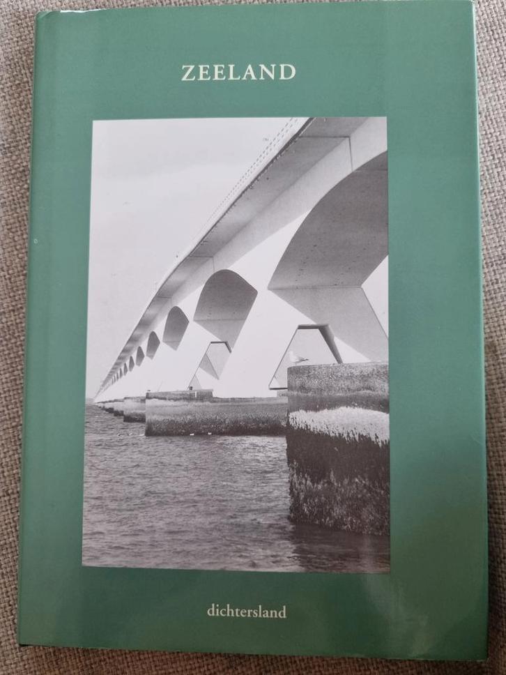 Zeeland, dichtersland, Boeken, Streekboeken en Streekromans, Zo goed als nieuw, Zeeland, Ophalen