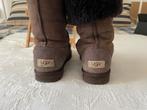 Donkerbruine laarzen, Kleding | Dames, Schoenen, Ophalen, UGG, Bruin, Snowboots