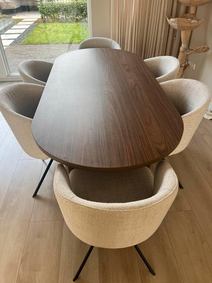 Draaibare eettafelstoelen beige, Huis en Inrichting, Tafels | Eettafels, Zo goed als nieuw, 50 tot 100 cm, 200 cm of meer, Vier personen