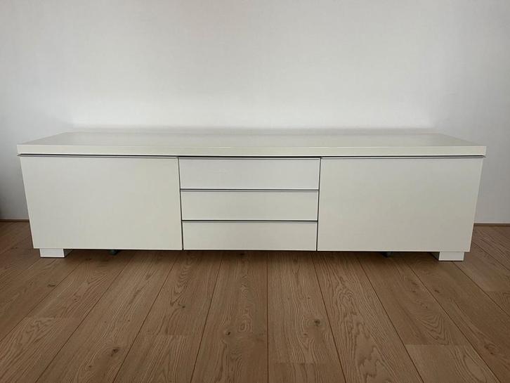 IKEA Besta Burs TV Meubel wit/ creme hoogglans, Huis en Inrichting, Kasten | Televisiemeubels, Gebruikt, Minder dan 100 cm, 150 tot 200 cm