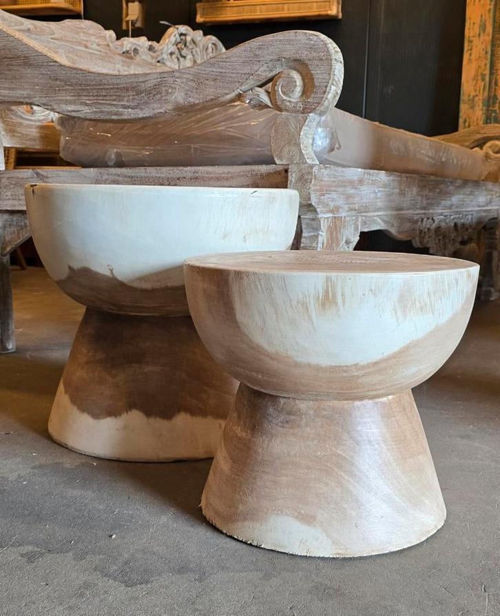 Bijzettafeltje Batu, Huis en Inrichting, Tafels | Bijzettafels, Nieuw, Rond, Minder dan 45 cm, Minder dan 55 cm, Ophalen of Verzenden