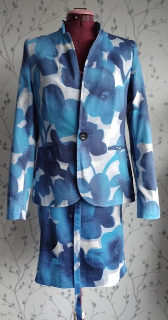HANS UBBINK Setje ( Kokerrok & Blazer) maat 38, Kleding | Dames, Jasjes, Kostuums en Pakken, Zo goed als nieuw, Kostuum of Pak