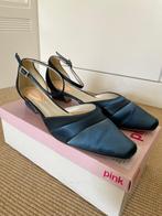 Satijnen damesschoenen / hakken merk Pink mt 41, Schoenen met lage hakken, Blauw, Pink, Ophalen of Verzenden
