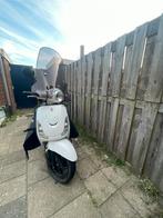 Witte sym scooter, Fietsen en Brommers, Ophalen, Zo goed als nieuw, Overige modellen