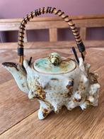 Vintage japanse theepot in de vorm van een schelp, Antiek en Kunst, Antiek | Porselein, Ophalen of Verzenden