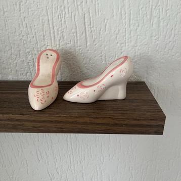 Vintage keramieken hak Peper en zoutstel beschikbaar voor biedingen