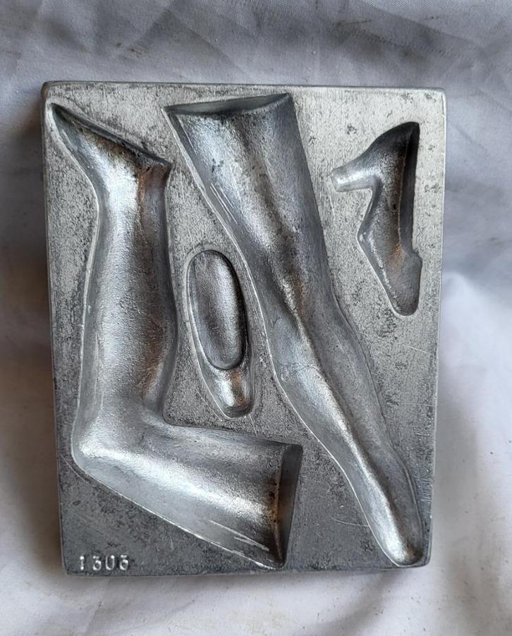 Oude Marsepeinvorm: DAMES BENEN en PUMPS, Antiek en Kunst, Curiosa en Brocante, Ophalen of Verzenden