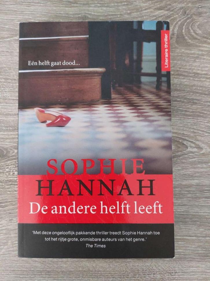 Sophie Hannah - De andere helft leeft, Boeken, Thrillers, Zo goed als nieuw, Ophalen of Verzenden