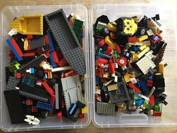 Lego partij bouwstenen etc. beschikbaar voor biedingen
