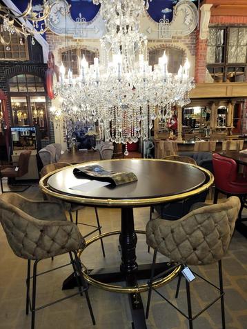 statafel, barren, barkrukken, bartafels, alles op voorraad beschikbaar voor biedingen