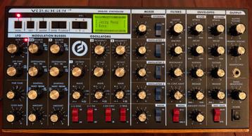 Moog Minimoog Voyager RME (Rackversion)  beschikbaar voor biedingen