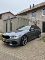 BMW 5-Serie 520d M sport 190pk Aut. 2019 Grijs, Auto's, BMW, Achterwielaandrijving, 1995 cc, Zwart, Stationwagon