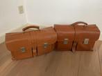 2 VINTAGE LEREN BOEKEN/SCHOOLTASSEN, Sieraden, Tassen en Uiterlijk, Tassen | Schooltassen, Bruin, Aktetas of Boekentas, Ophalen of Verzenden