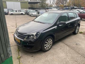 Te koop Opel Astra in onderdelen  beschikbaar voor biedingen