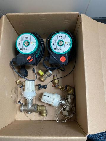 2x Wilo Pomp + 2x Thermostaatkraan beschikbaar voor biedingen